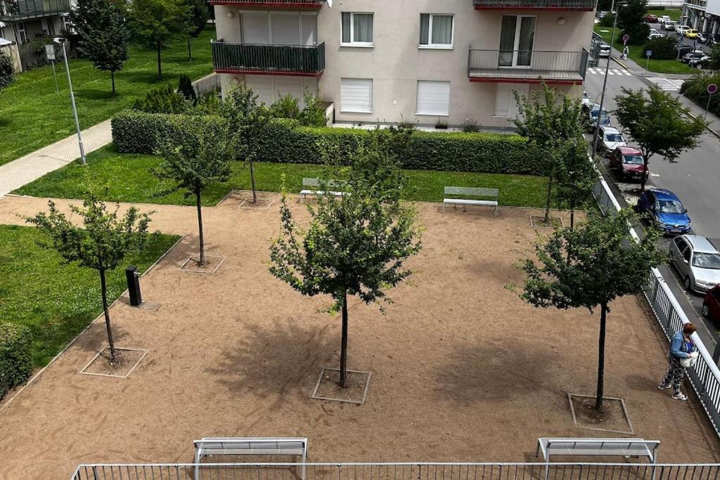 Apartment Hurka - 15 Min Do Centra, Garaz Prague Ngoại thất bức ảnh