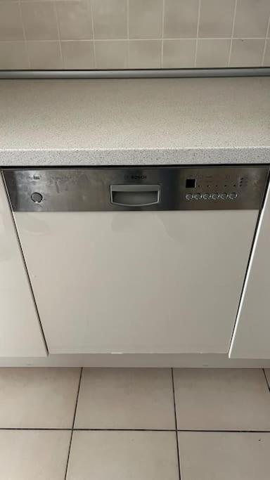 Apartment Hurka - 15 Min Do Centra, Garaz Prague Ngoại thất bức ảnh