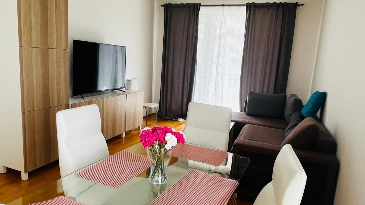 Apartment Hurka - 15 Min Do Centra, Garaz Prague Ngoại thất bức ảnh